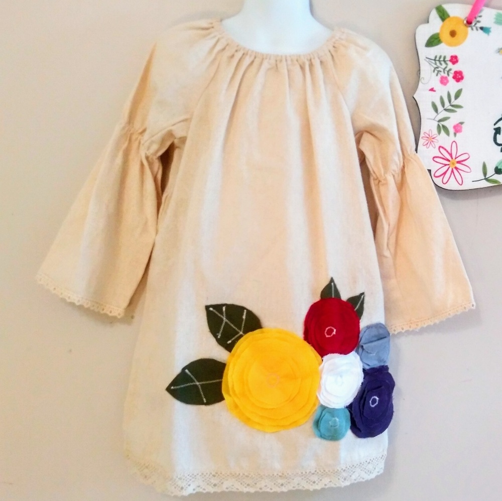 NEW Sado Cream Peasant Applique Dress